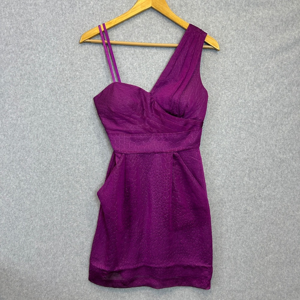 BCBGeneration Size 0 Mini Dress One Shoulder Fuchsia Purple Textured Homecoming
